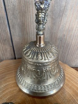 Bel & Dorje groot 