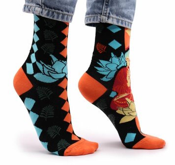 Boeddha met lotus sokken hop haas bamboe blauw