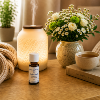 Cederhout Himalaya etherische olie - merlijn wellness