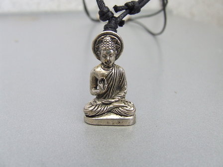Hanger 'Boeddha Onderwijzend' brons zilverkleur 3cm