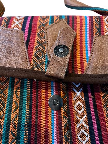 Urban leather schoudertas Nepal rood