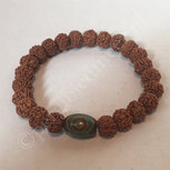 Armband rudraksha kralen met dzi kraal Armband rudraksha kralen met dzi kraal