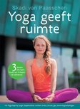 Yoga geeft ruimte, Skadi van Paasschen Yoga geeft ruimte, Skadi van Paasschen