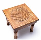 Houten bijzettafel levensbloem Houten bijzettafel levensbloem